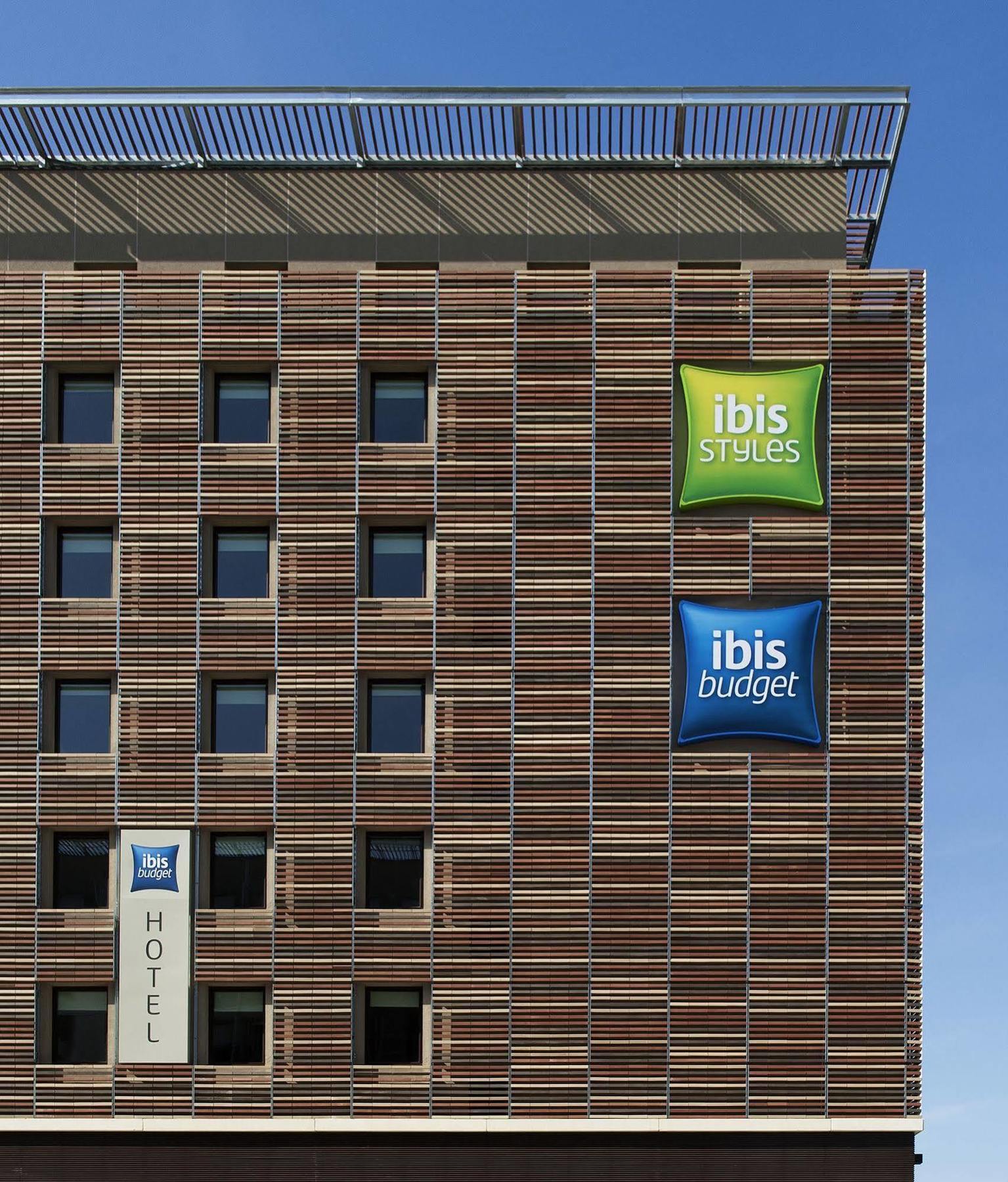 Ibis Styles Gare Centre Hotel 3*
