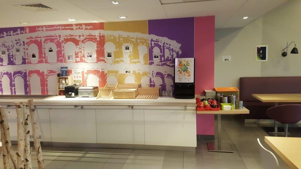 Ibis Styles Gare Centre Hotel 3*